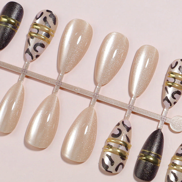 Artistic Press-On Nail Set with Contemporary Patterns Kalsten