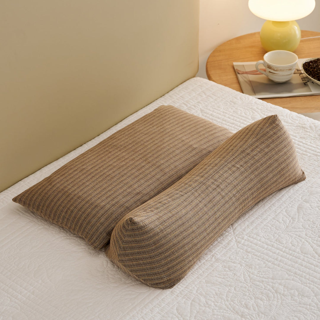 Ergonomic sleeping pillow with adjustable support Kalsten
