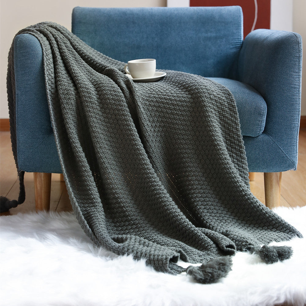 Women’s knitted blanket with decorative tassels Kalsten