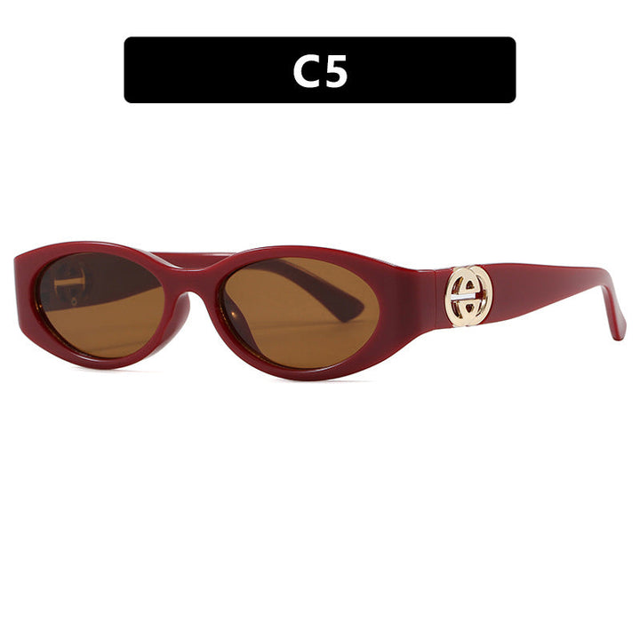 Women's fashionable cat-eye sunglasses with protective UV filter and luxurious accents Kalsten
