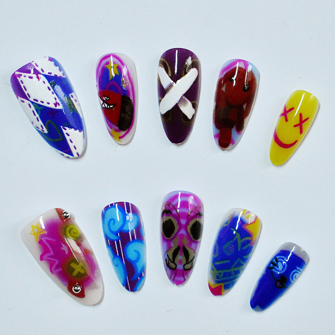 Artistic Kiss-Themed Press-On Nail Art Kalsten