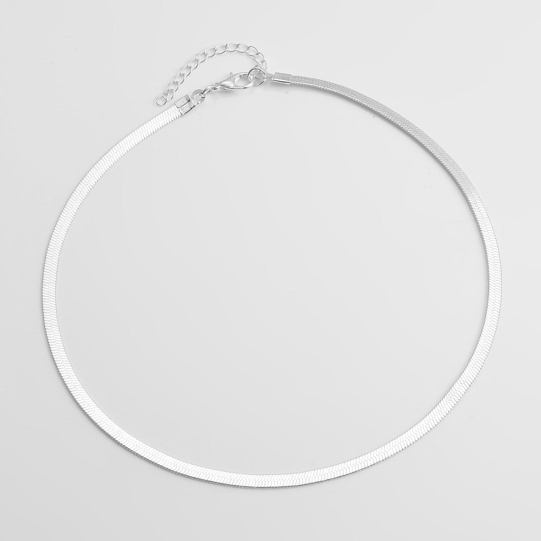 Sleek Snake Chain Necklace Kalsten