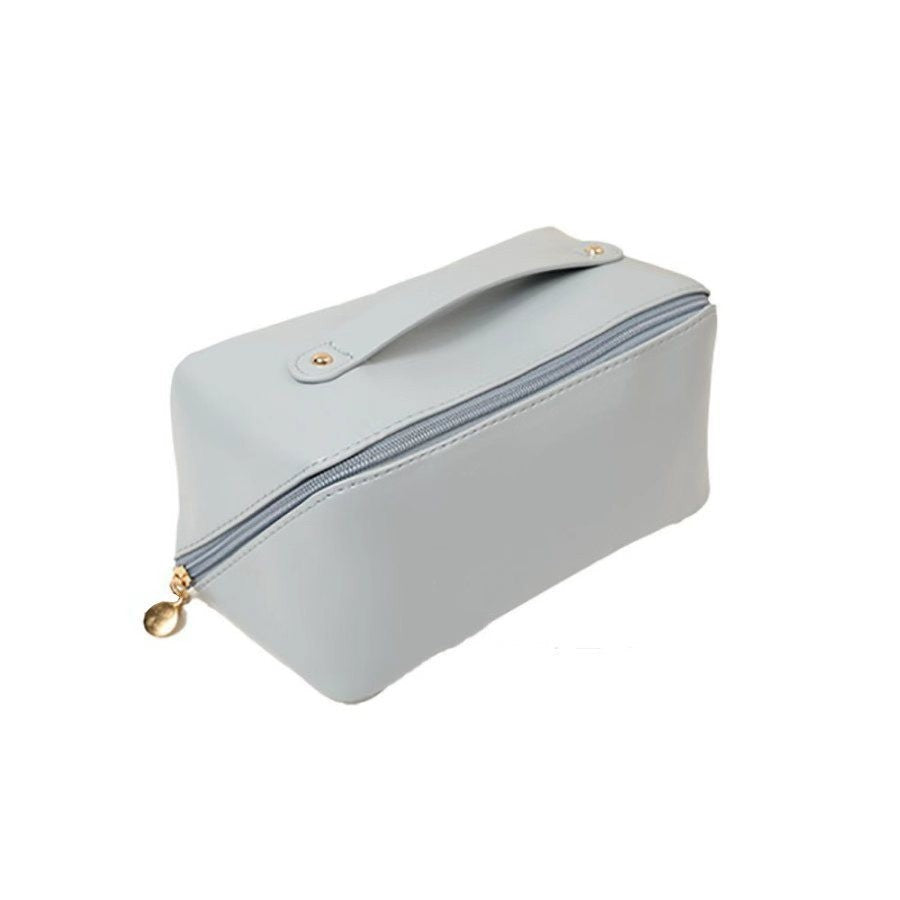 Luxurious cosmetic bag in minimalist design Kalsten