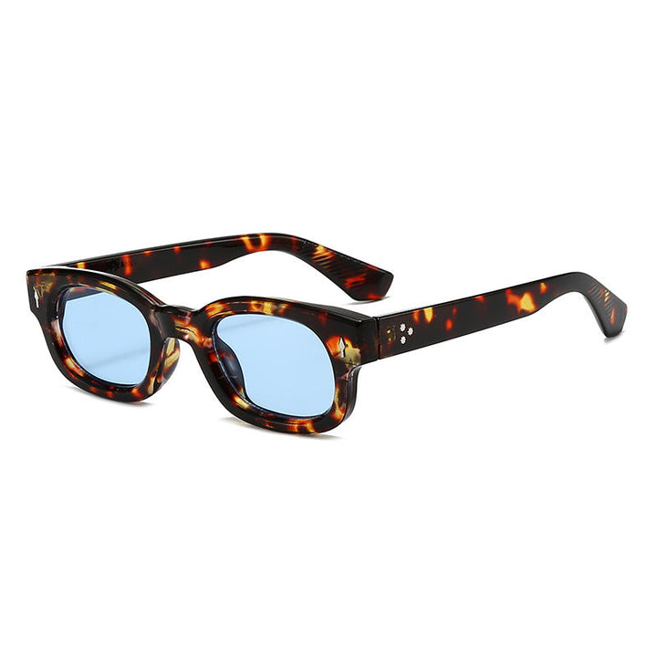 Women's stylish sunglasses in trendy Kalsten frame