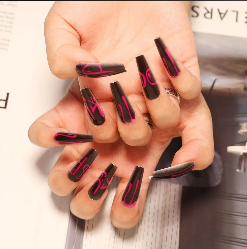 Artistic Press-On Nail Design with Dripping Effect Kalsten