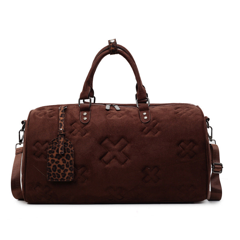 Sporty travel bag with trendy design and practical compartments Kalsten