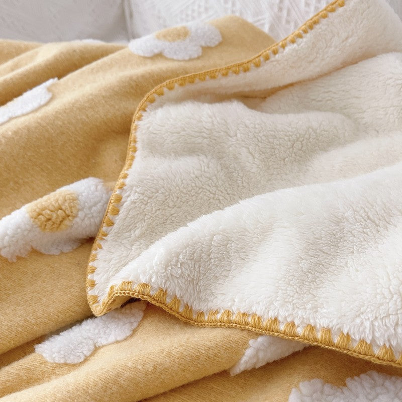 Unisex Cozy Cotton Blanket with Playful Flower Pattern Kalsten
