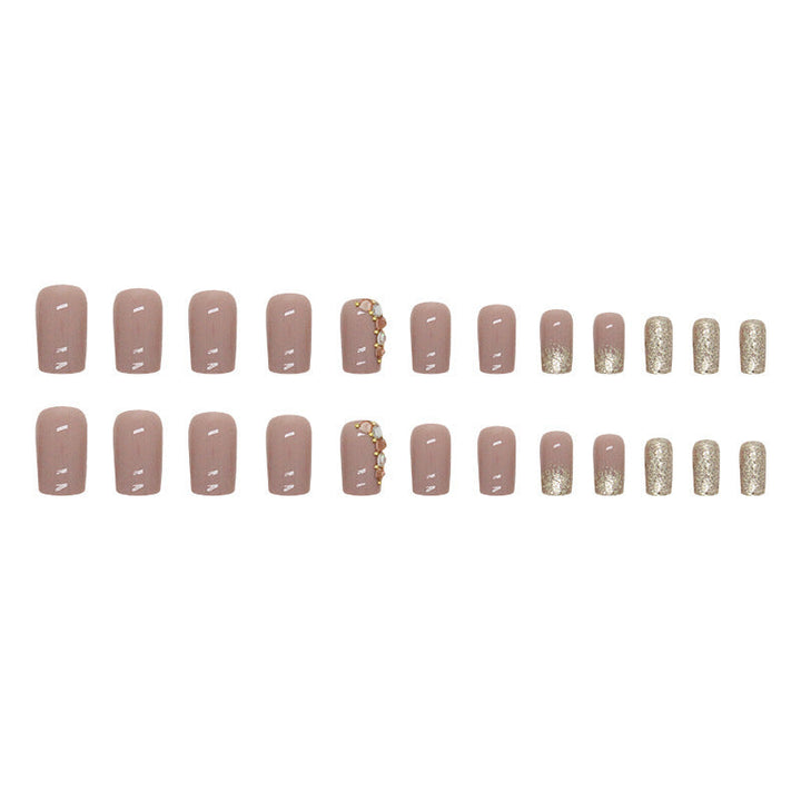 Glamorous Glitter and Crystal Nail Art Tips Kalsten