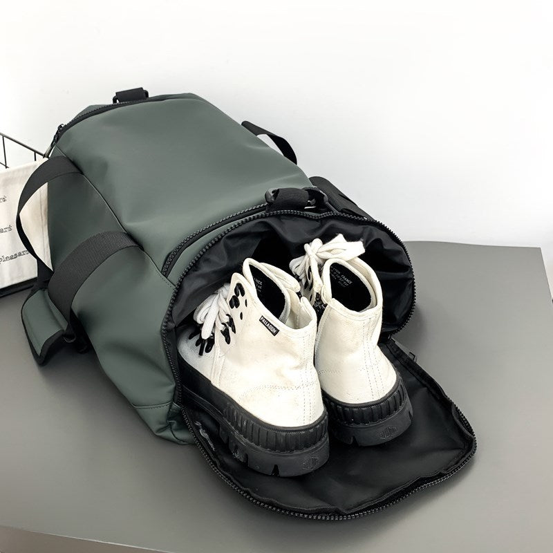 Men's sports bag with plenty of storage space and padded carrying handles Kalsten