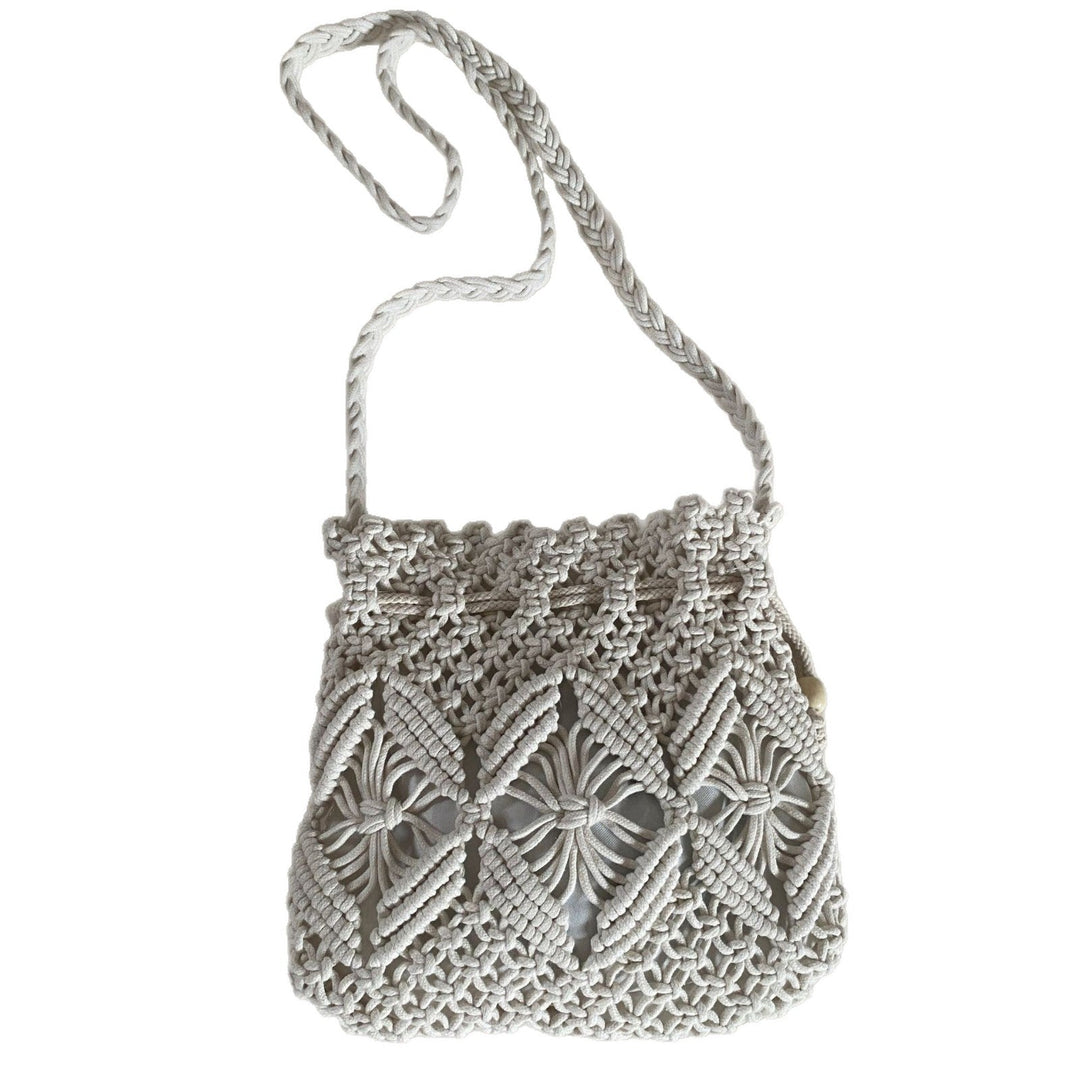 Hand-knotted shoulder bag with floral details Kalsten