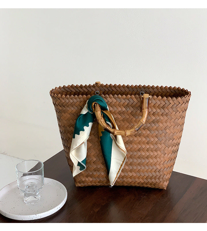 Handmade basket bag with stylish braiding pattern Kalsten