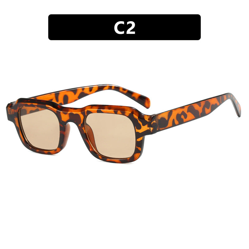 Women's modern square sunglasses with protective polycarbonate frame Kalsten