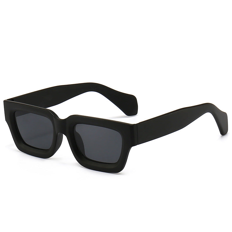 Women's trendy sunglasses with sturdy and transparent frame Kalsten