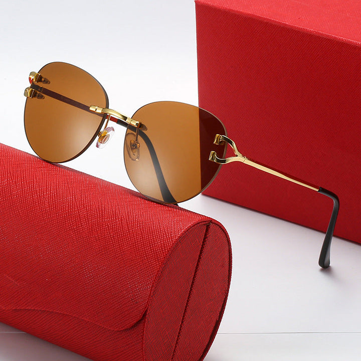 Ladies elegant Cat-Eye sunglasses with gold accents and UV protection Kalsten