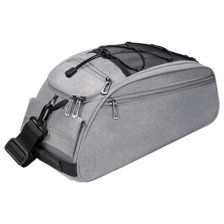 Practical sports bag with multiple compartments and ergonomic design Kalsten