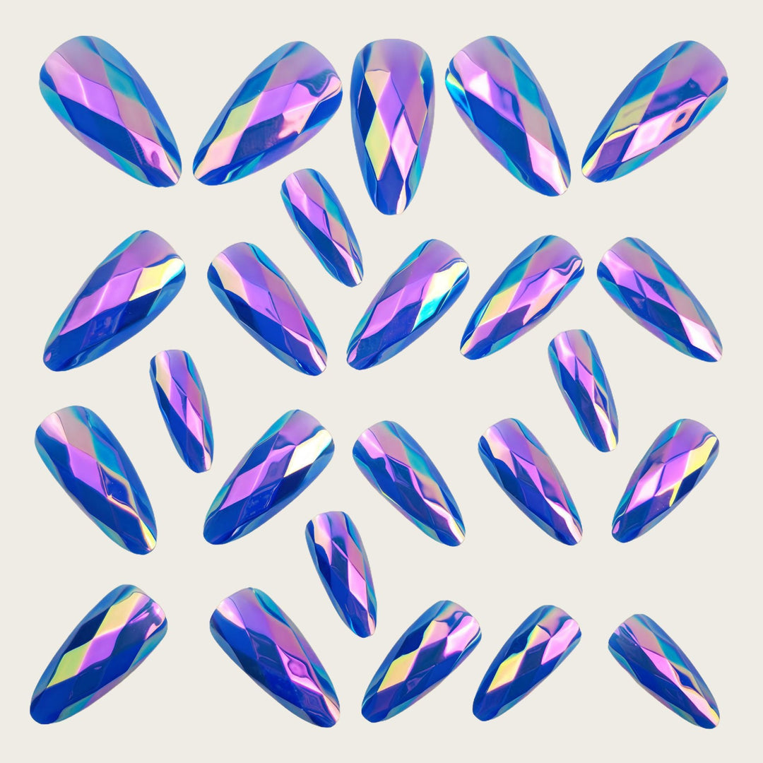 Artificial nails with faceted crystal design Kalsten