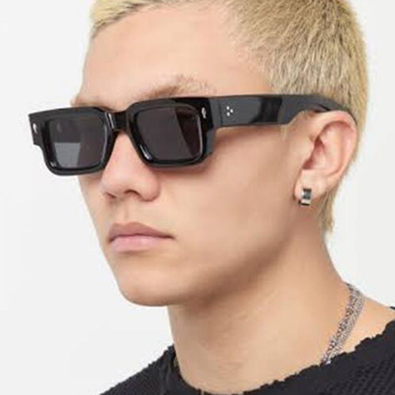 Women's fashionable square sunglasses with sturdy frame and comfortable fit Kalsten