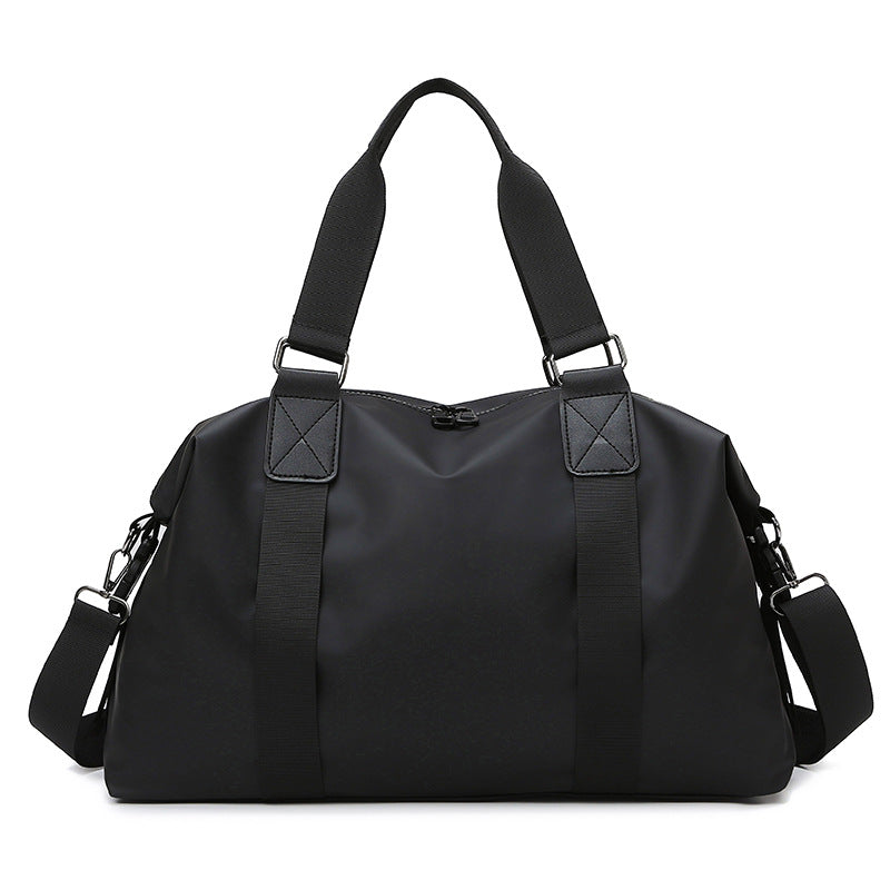 Athletic travel bag made of weather-resistant material with adjustable carrying handles Kalsten