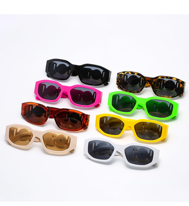 Ladies trendy and stylish sunglasses with luxurious details Kalsten