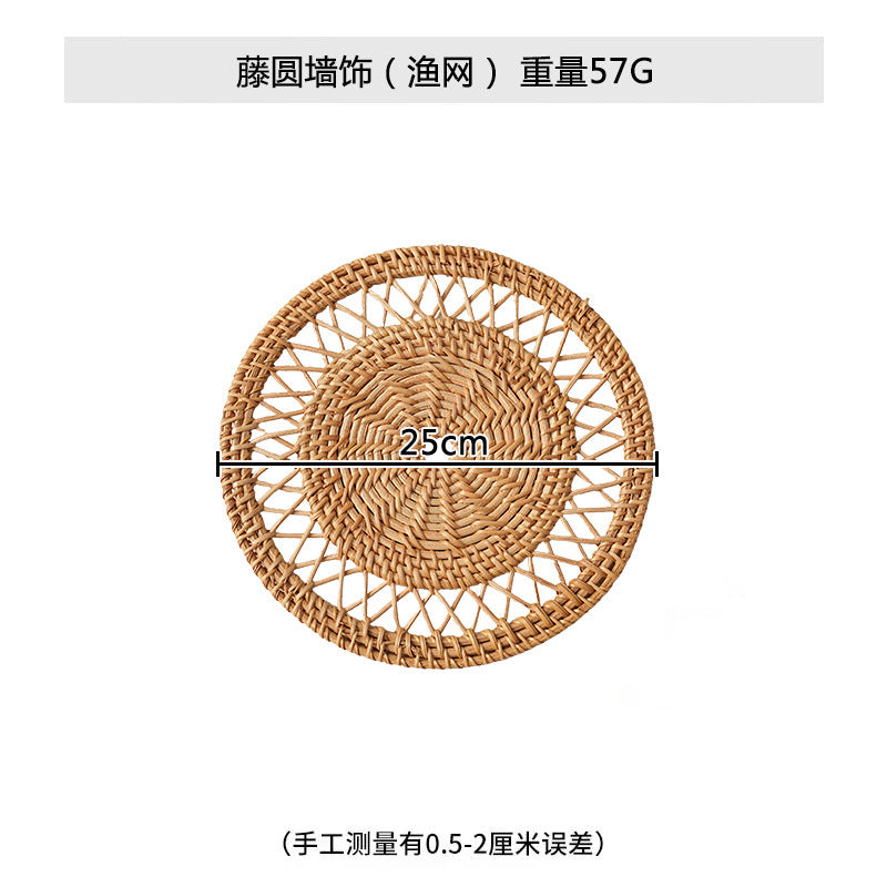 Ladies Elegant handcrafted rattan underlay Kalsten