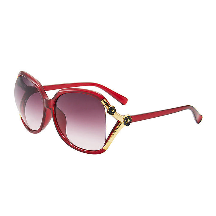Women's large cat-eye sunglasses with decorative accents Kalsten