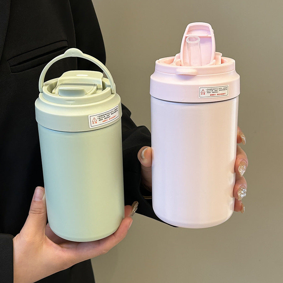 Women's insulated mug with practical spill protection and comfortable carrying handle Kalsten