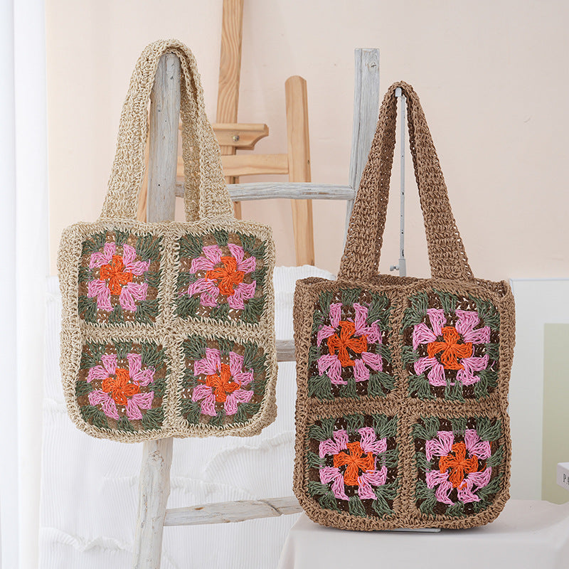 Handcrafted crochet bag with floral patterns Kalsten