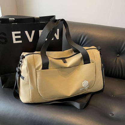 Versatile All-Weather Sports Duffel Bag Acalora