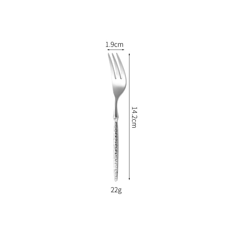 Elegant soup spoon with structured handle Kalsten