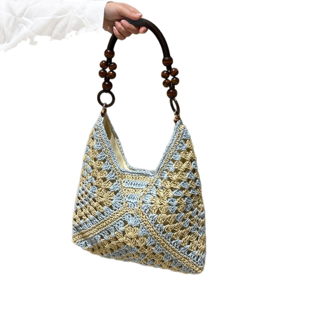 Hand-knotted shoulder bag with wooden handles Kalsten