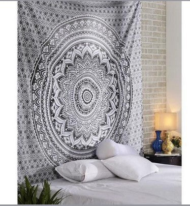 Women's Mandala Wall Design Kalsten