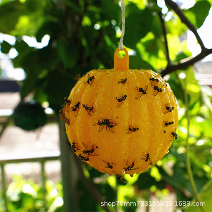 Hanging adhesive wasp trap sphere for outdoor garden pest control Kalsten