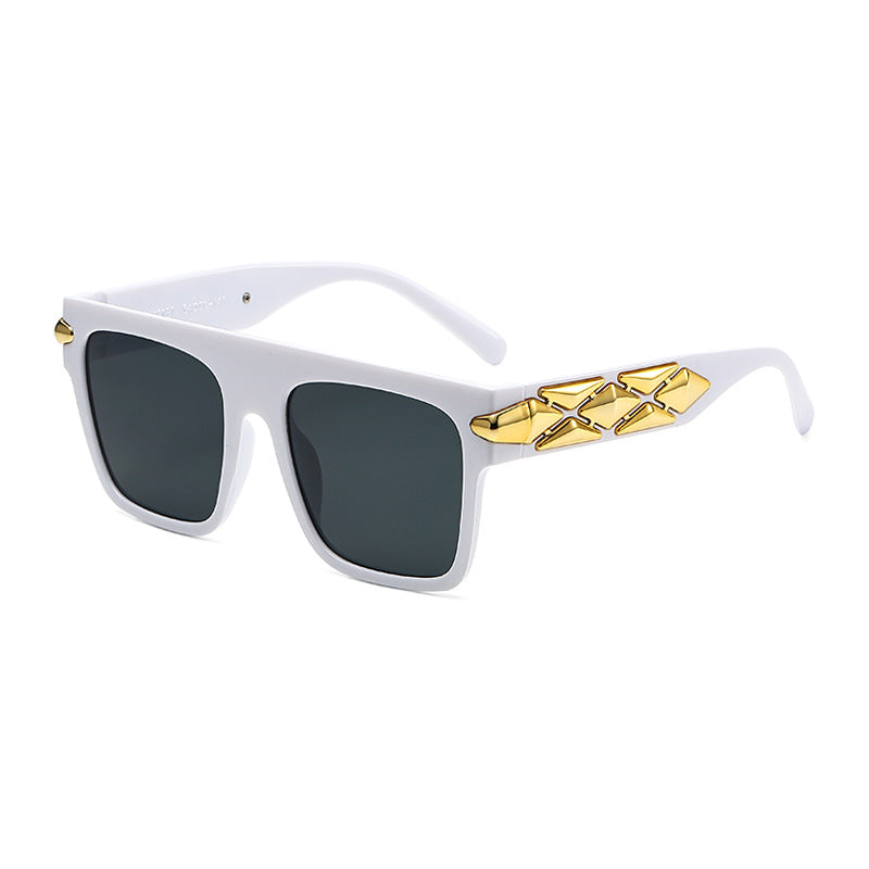 Ladies elegant designer sunglasses with luxurious frame accents Kalsten