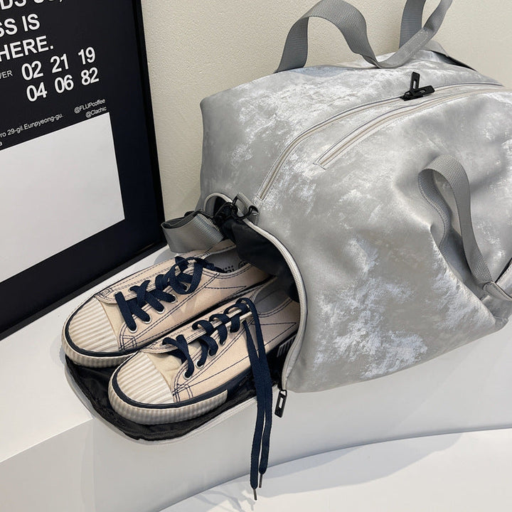 Ladies Stylish and Spacious Travel Bag Kalsten