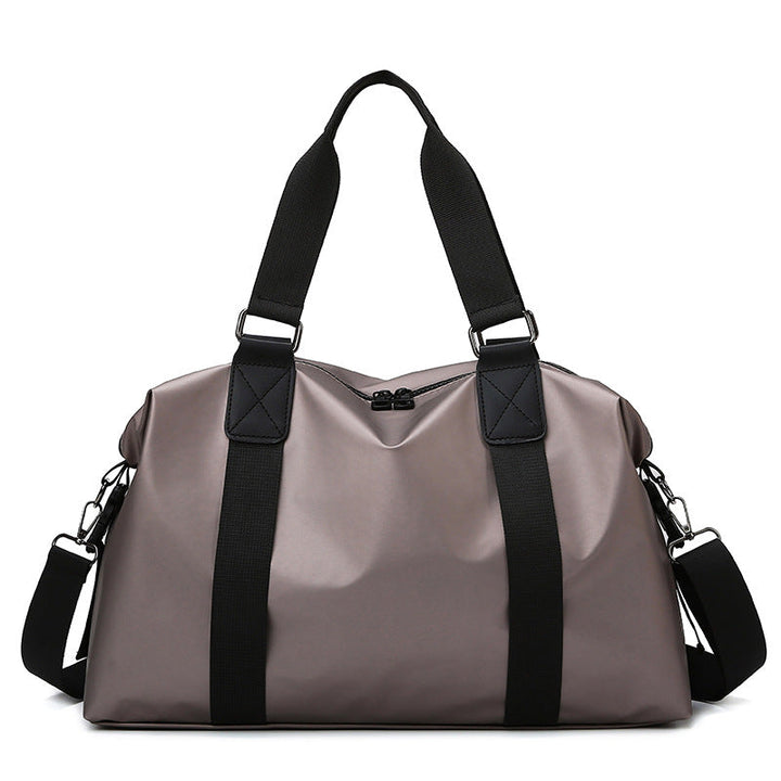 Athletic travel bag made of weather-resistant material with adjustable carrying handles Kalsten