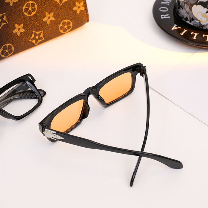 Ladies elegant rectangular sunglasses with special frame Kalsten
