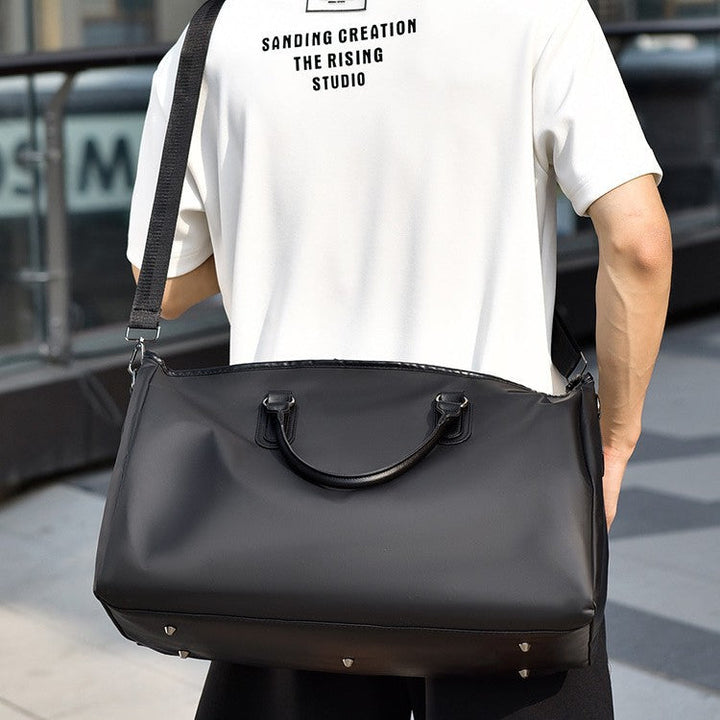Versatile travel bag with detachable shoulder strap Kalsten