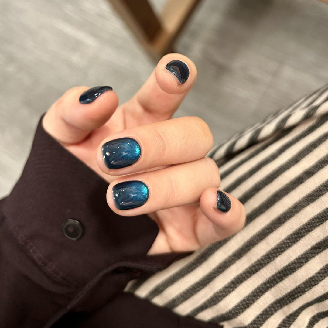 Artificial Nail Tips in Fashionable Shimmer Look Kalsten