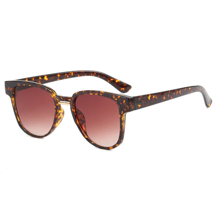Ladies Designer Sunglasses with Unique Cat-Eye Frame Kalsten