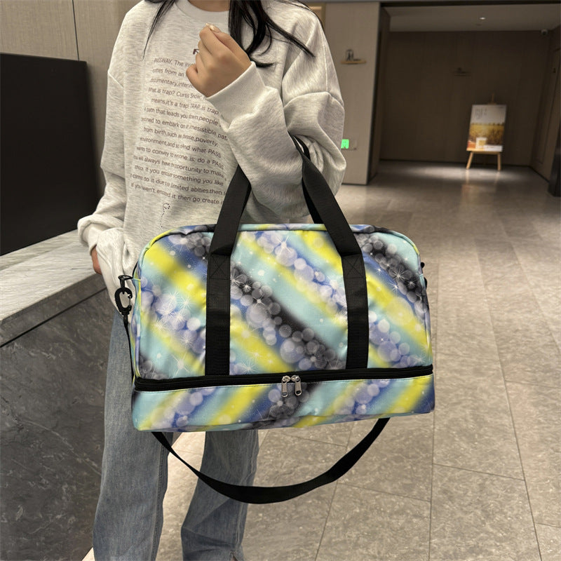 Leisure travel bag with colorful design and multiple compartments Kalsten