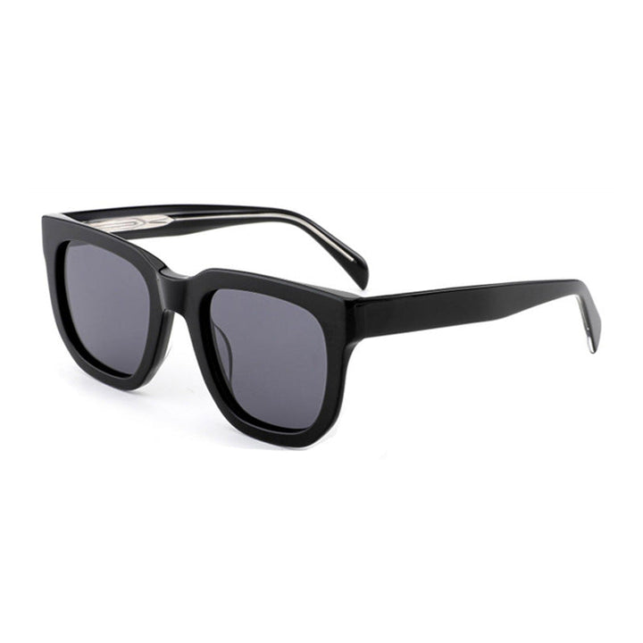Ladies' fashionable sunglasses with a sturdy plastic frame and brown lenses Kalsten