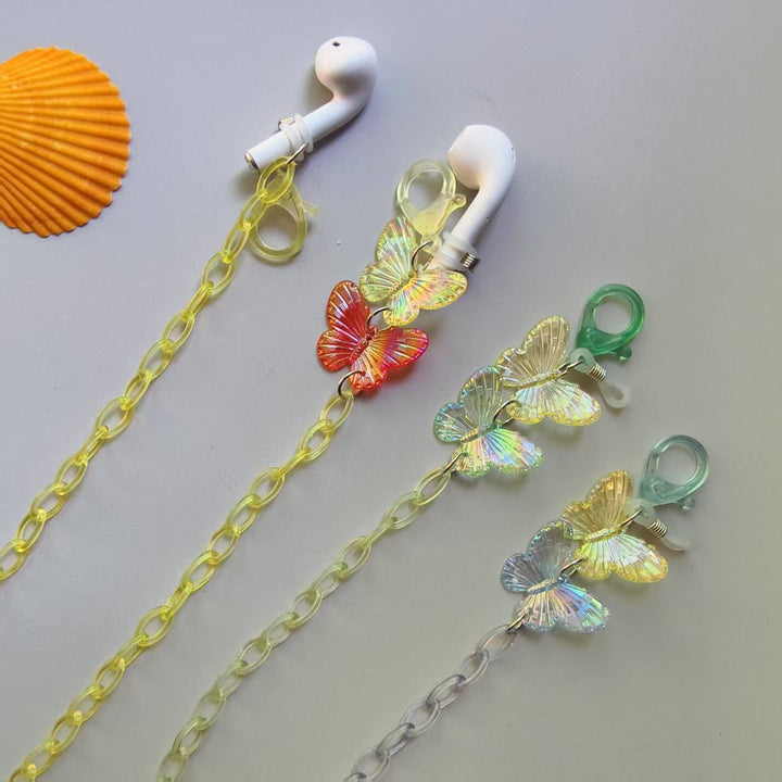 Fashionable necklace with butterfly hook by Kalsten
