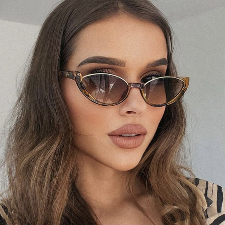 Ladies fashionable cat-eye sunglasses Kalsten