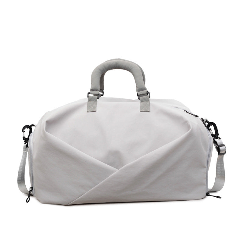 Stylish travel bag with ergonomic design Kalsten