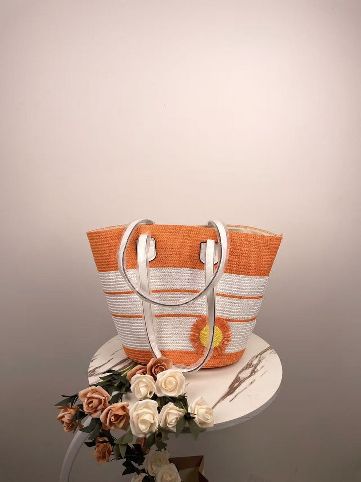 Elegant Beach Bag with Matching Sun Hat Kalsten