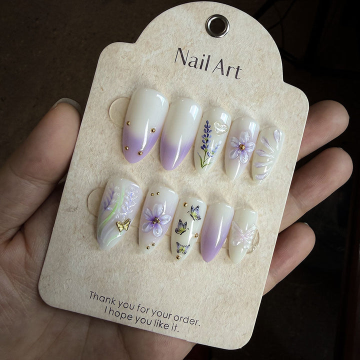 Elegant Floral Artwork Press-On Nails Kalsten