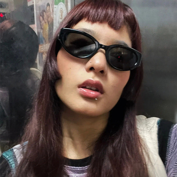 Women's fashionable cat-eye sunglasses with trendy frame and UV protection Kalsten