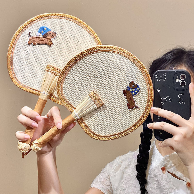 Hand fan with adorable animal design Kalsten