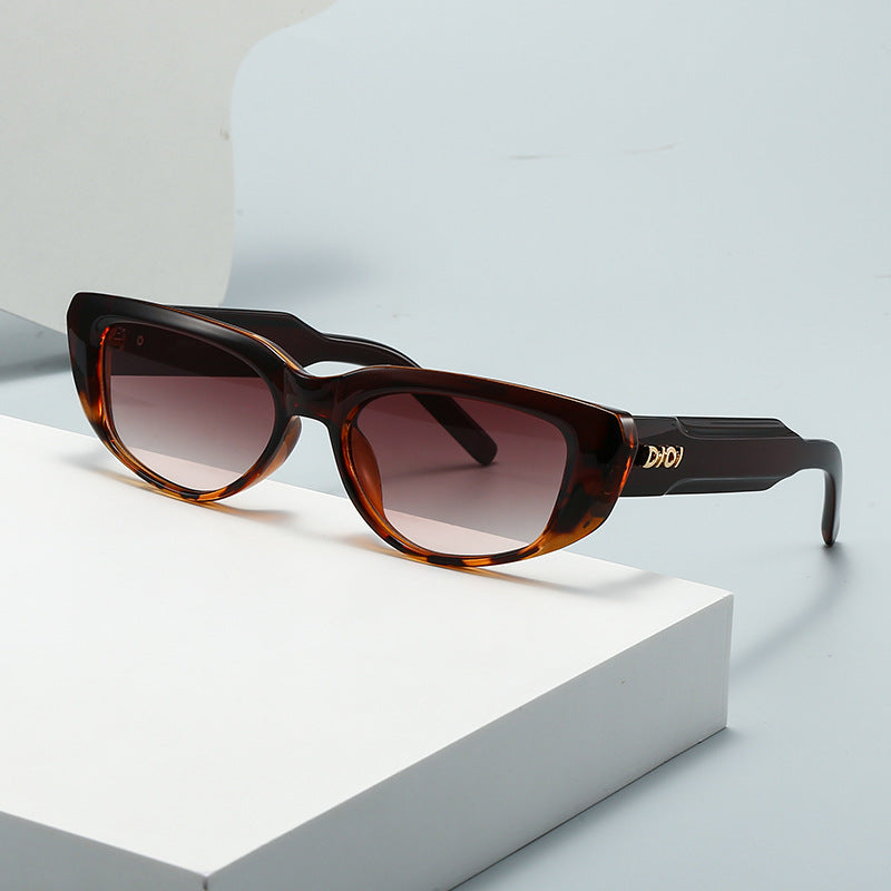 Ladies Captivating Sunglasses in Eye-Catching Design Kalsten