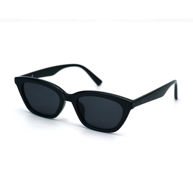 Women's Fashion Cat-Eye Sunglasses with Elegant Transparent Frame Kalsten